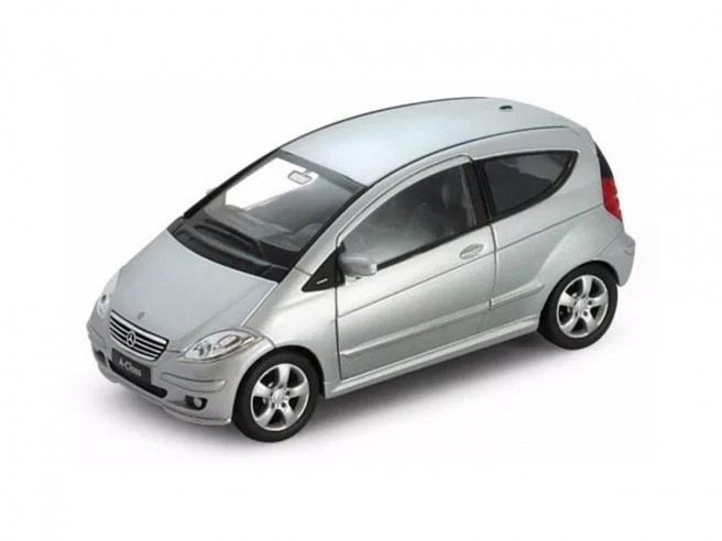 Mercedes Benz A200